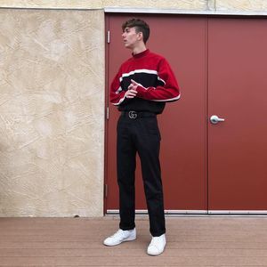 Meet your Posher, Brady